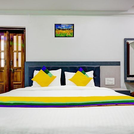 Itsy By Treebo - Hill View Hotell Madikeri Exteriör bild