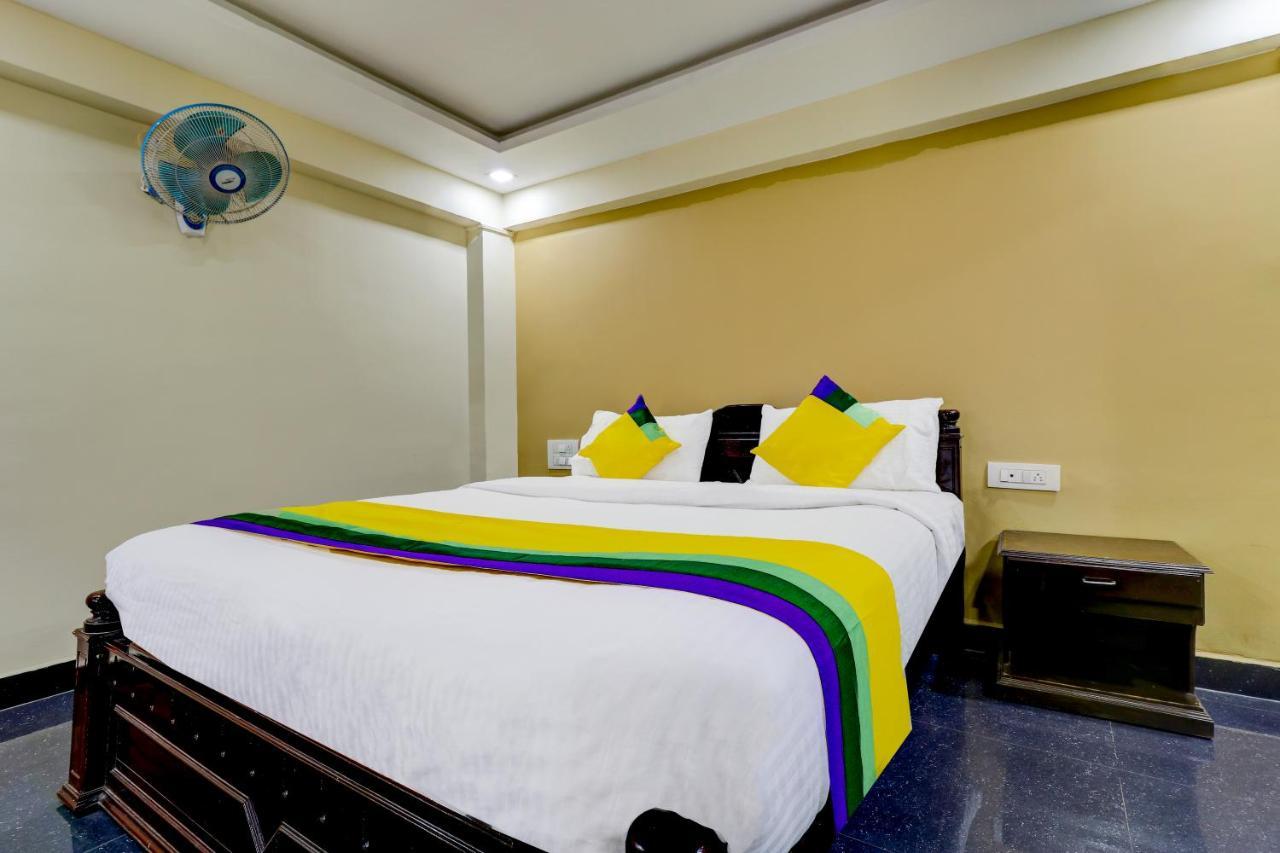 Itsy By Treebo - Hill View Hotell Madikeri Exteriör bild
