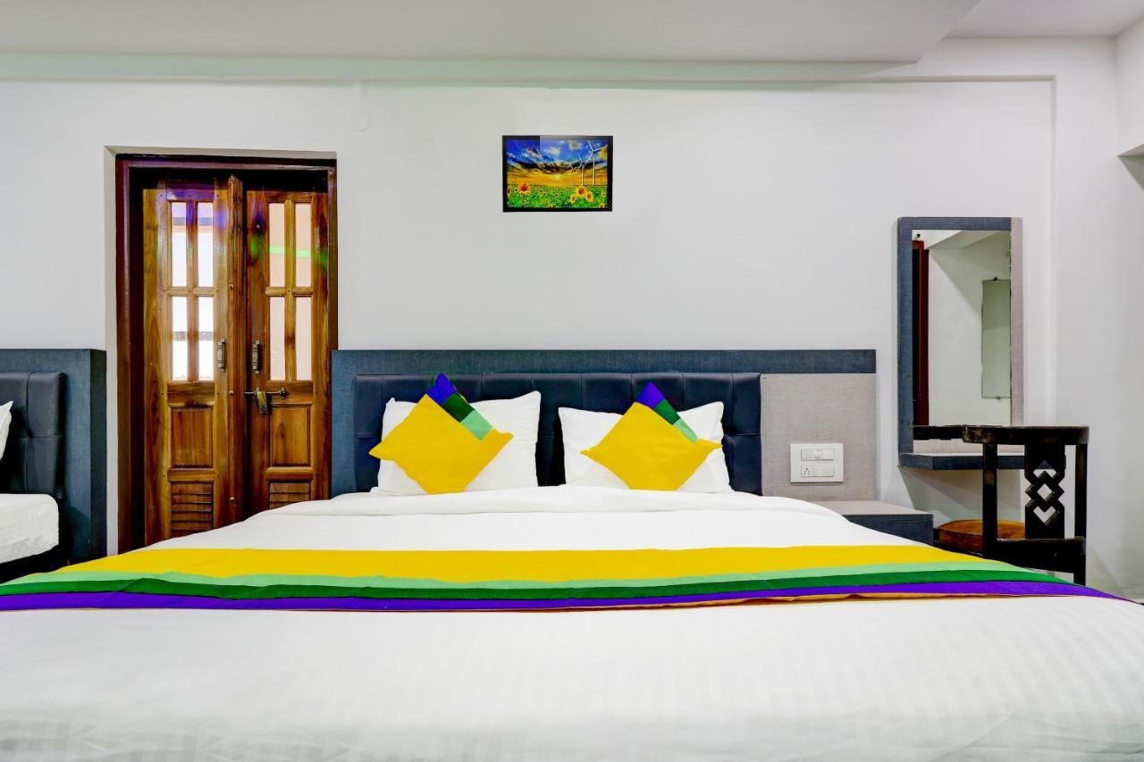 Itsy By Treebo - Hill View Hotell Madikeri Exteriör bild