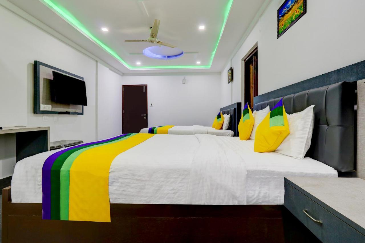 Itsy By Treebo - Hill View Hotell Madikeri Exteriör bild