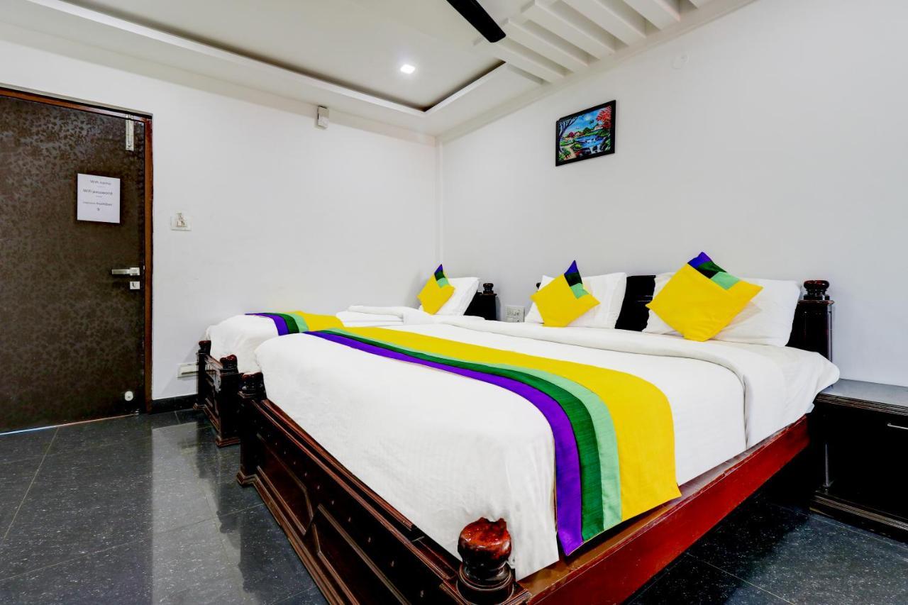 Itsy By Treebo - Hill View Hotell Madikeri Exteriör bild